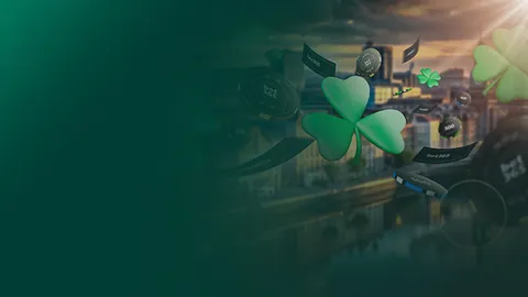 曾凡博闪耀赛场获日本教练好评，网友热议其与渡边雄太相似，日媒呼吁霍瓦斯下课引热议